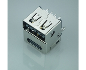 车充TYPE C母座14P+USB双面插8p3.1母座＋2.0A母二合一直插接口
